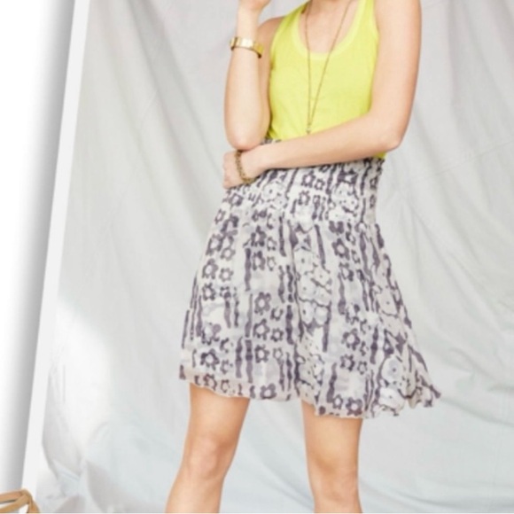 CAbi Dresses & Skirts - CABI Flirt Mini Skirt Cornflower Floral